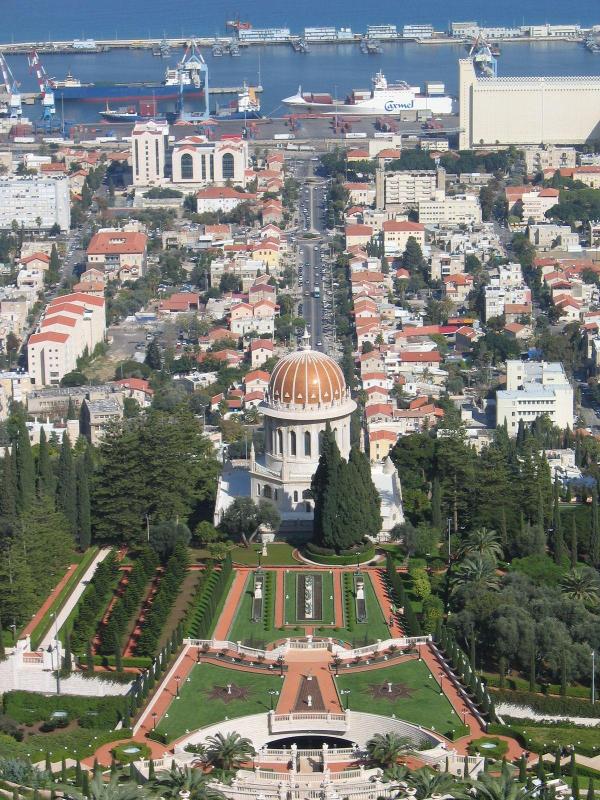 06 - The Baha'i Gardens in Haifa (Israel): the Shrine ...