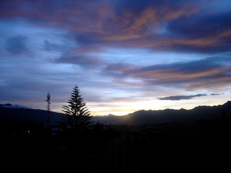 Waking Up in Cuzco, to go Machu Picchu 05:00 am. This p...
