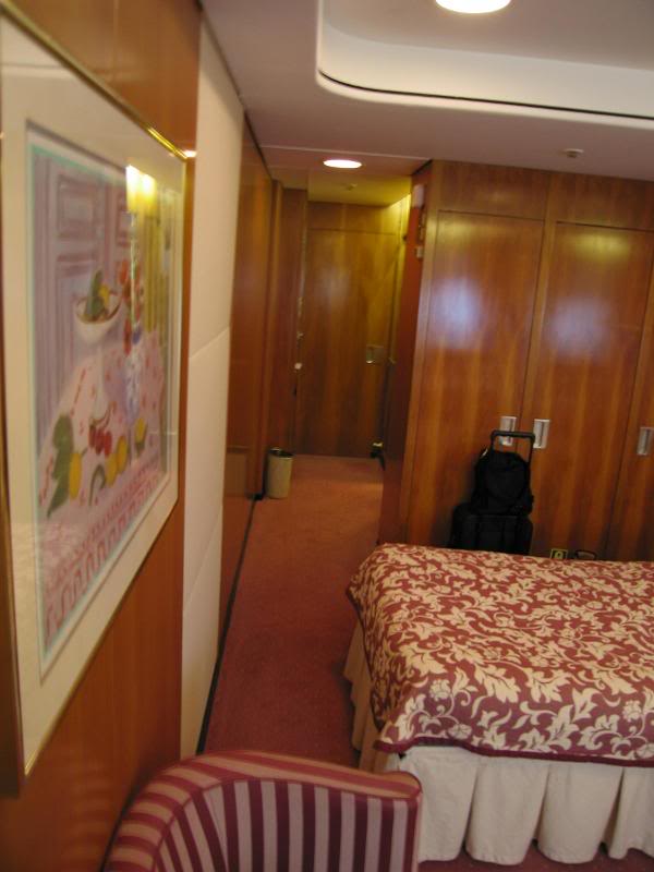 QE2 Cabin 1012 Deck One