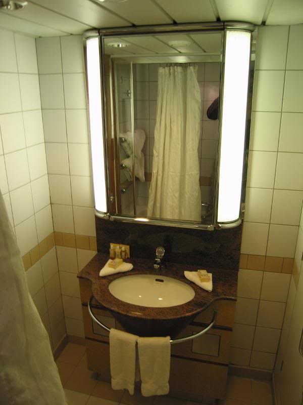 QE2 Cabin 1012 Sink
