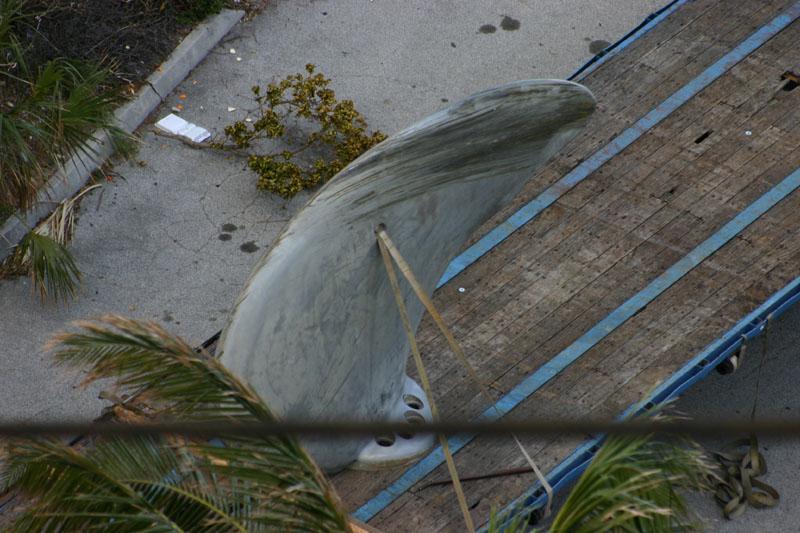 04 Damaged Prop on Truck