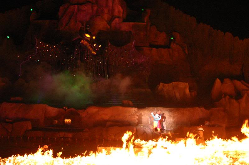 Mickey Mouse faces the Dragon