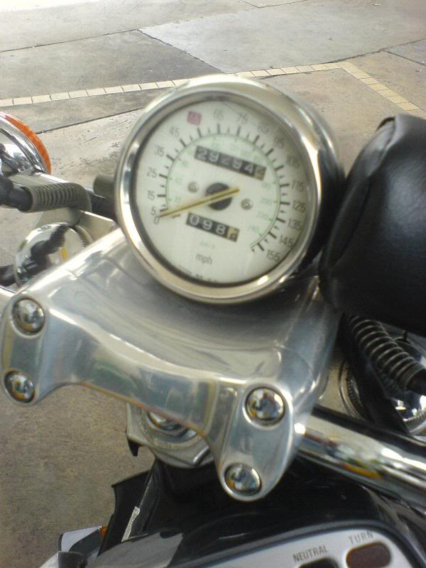 1st fuel top-up, miles 98.8/11.56l