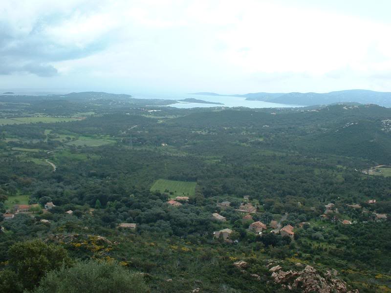 Intinderea dominata de castel