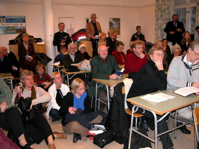 021109_4188 Bible study