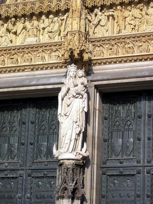 Dom Cathedral Exterior Portal View 2