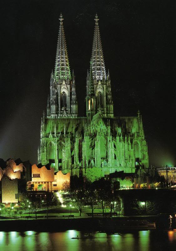 Dom Cathedral at Night
