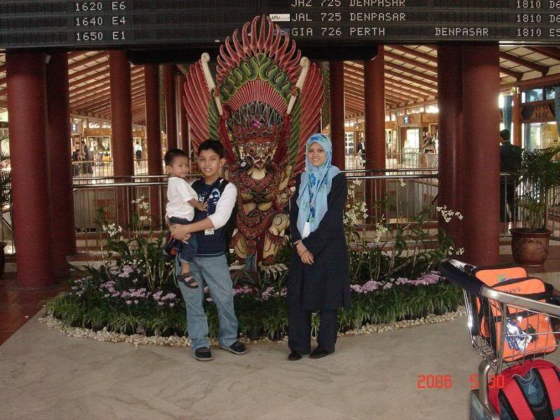 Airport Jakarta bersama Pak Su...