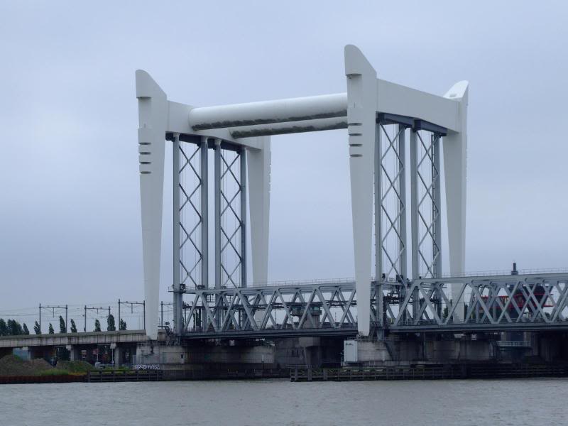 DSCF5702 Dordrecht - Railway bridge - The Netherlands
