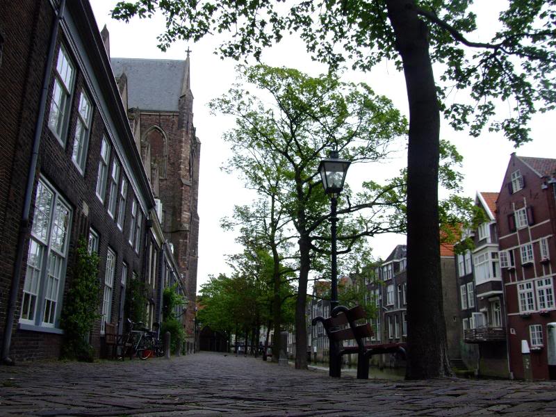 DSCF5722 Dordrecht - Street along the Grote Kerk - The ...