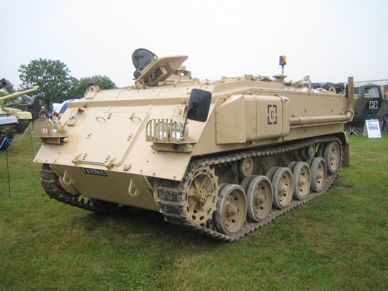FV 432