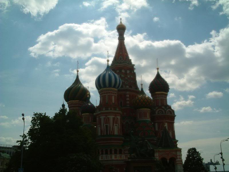 �t�����j���� St.Brasil's Cathedral