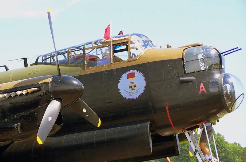 AVRO Lancaster Bomber 3