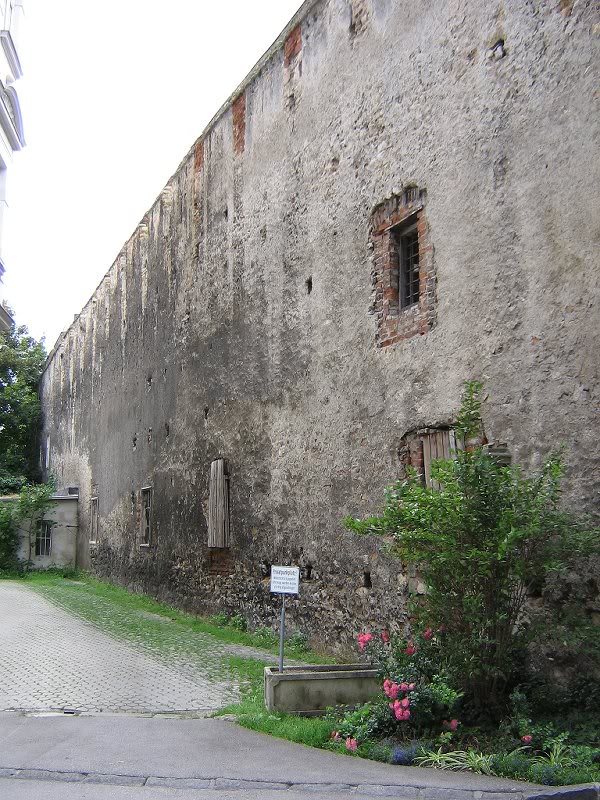 5- old city wall