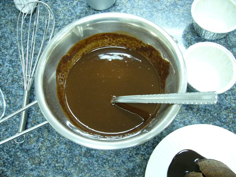 ���j�O��