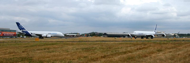 Airbus A380 and A340-600
