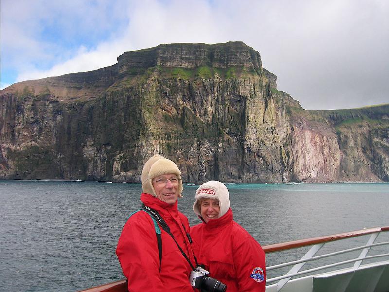 Arctic Magic - 08 Scenic Cruising towards the Ice Cap_0...