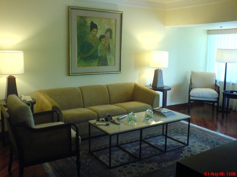 Sheraton Laguna Nusa Dua , Renovated suite, livingroom.