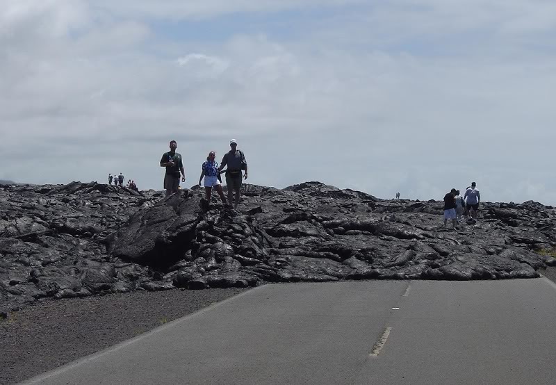 Start of 1 mile walk to lava flow