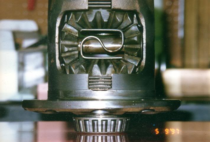 8.5 GM Traction Lock