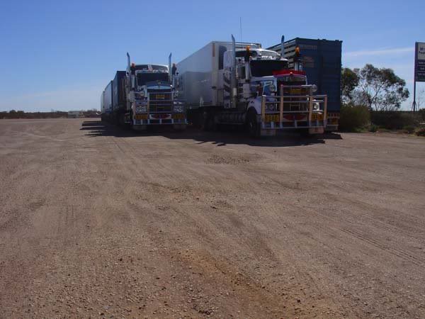 kenworth roadtrain099
