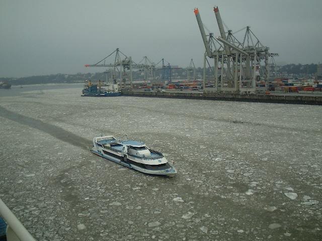 Ice in the Port of Hamburg, Germany