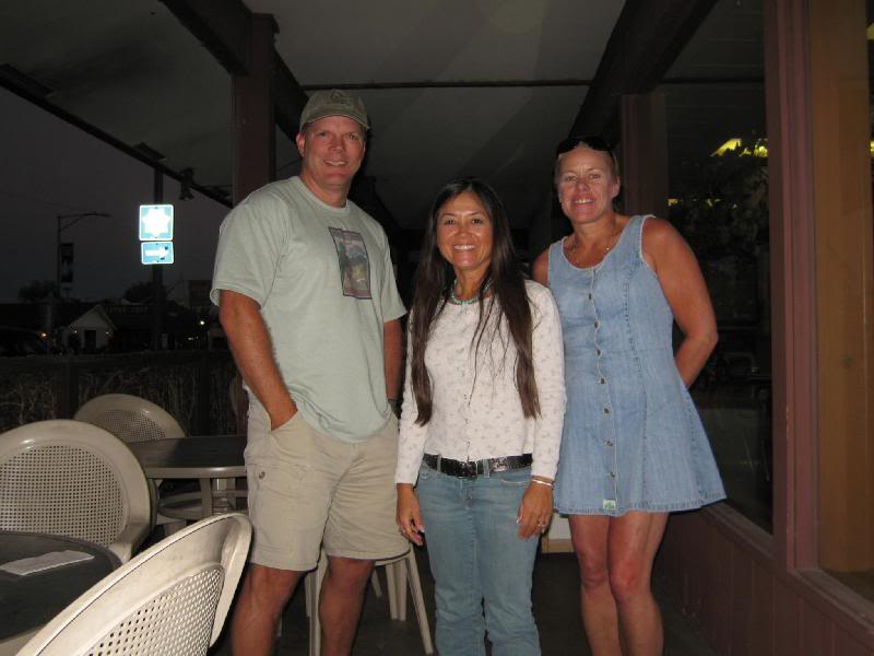 Devon, Snow Nymph and Sheebz at Pizza Factory. Met Devo...