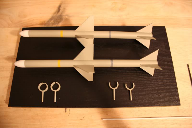 AIM-7 Sparrow with Mid-Point Locks