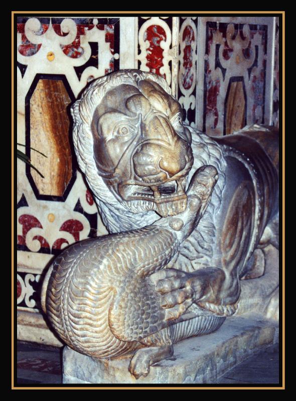 Cagliari - Lion of the high altar of the cathedral