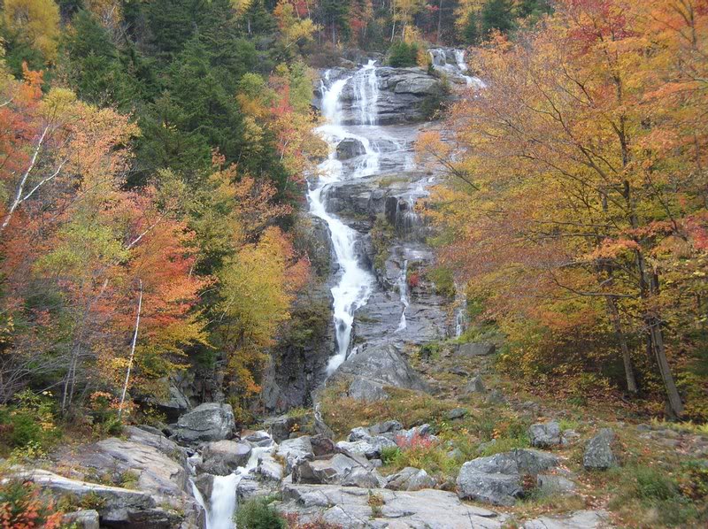 Silver Cascade in Crawford Notch State Park area
