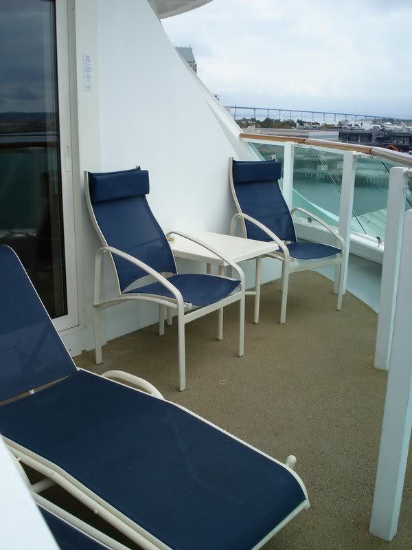 GS 1600 smaller balcony