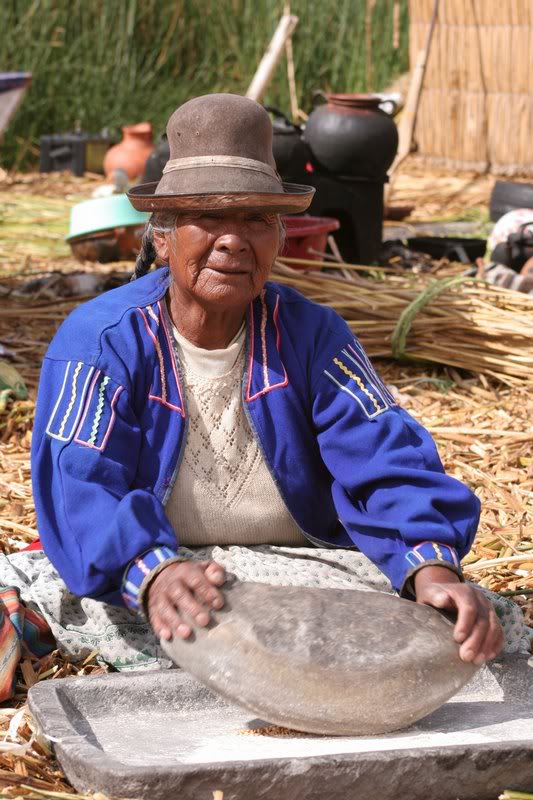 Ilhas flutuantes de Uros, Peru