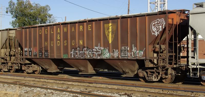 IMGP2413 NRLX 12337 EX D AND H CV HOPPER 10 29 2007