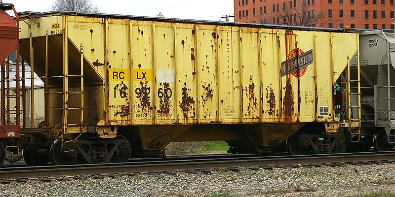RCLX 169260 COVERED HOPPER RCF