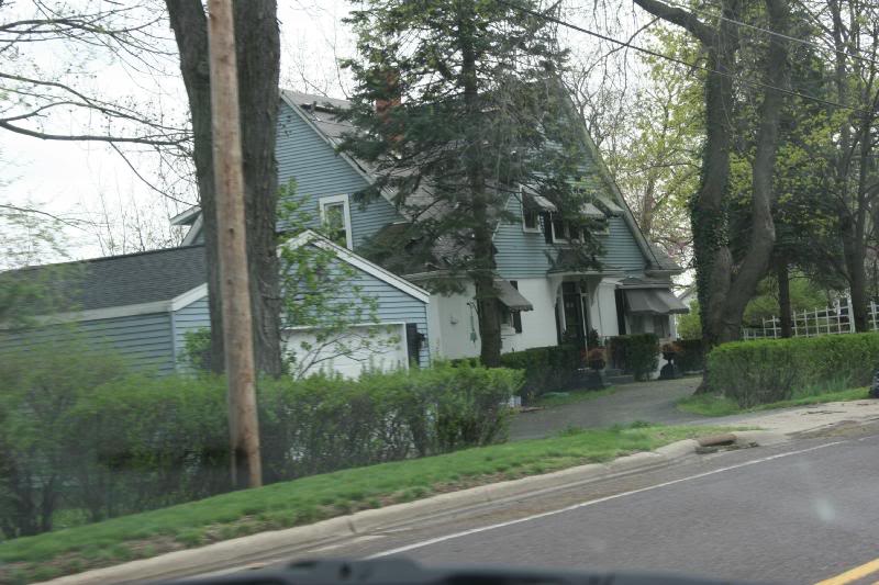 Grandview Drive, 041706 (7)