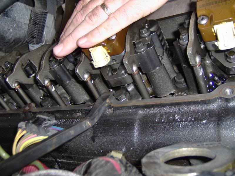 6a Levering Injector Out Of The Hole