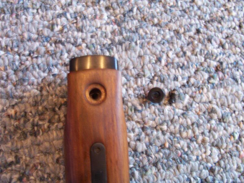 fore end latch outside