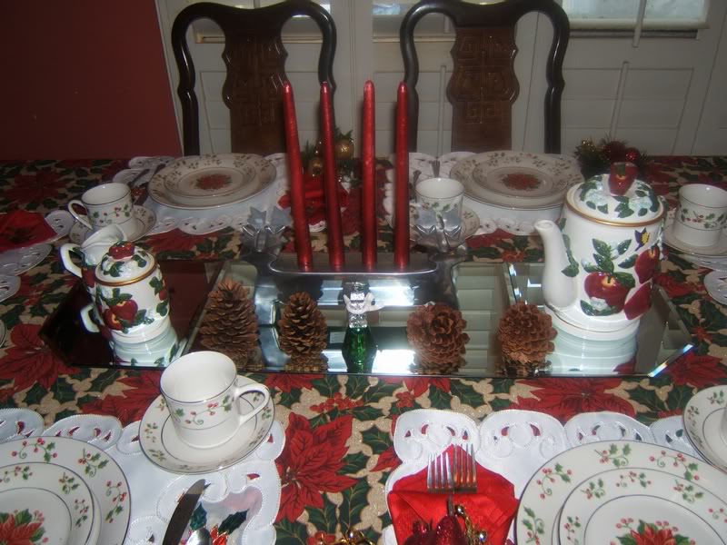 Christmas table - Dec. 2006 015