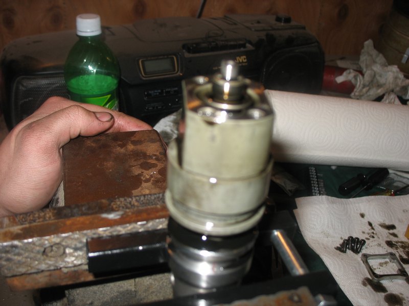 Injector with Clamp Removed