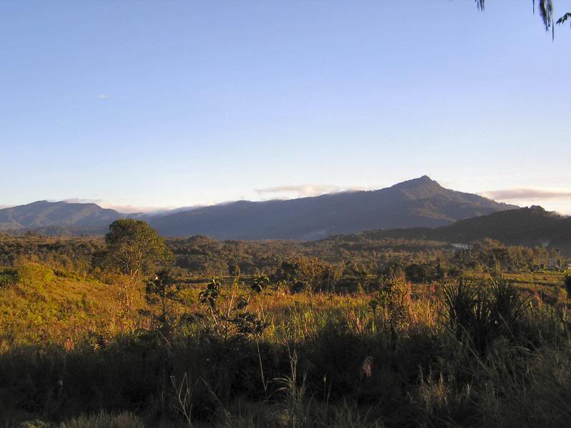 Alternative view from Kewage's village