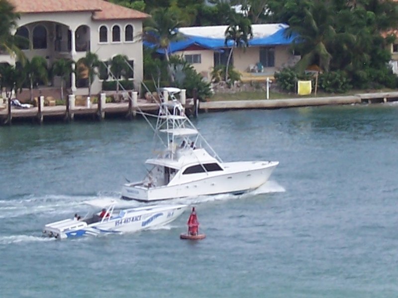 Yacht 2