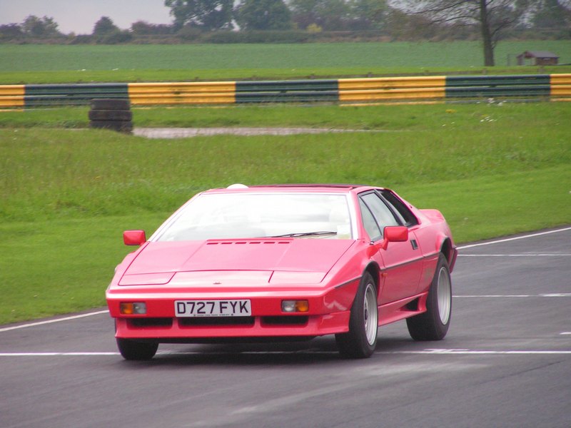 Lotus at Croft Oct '06 Pit Straight