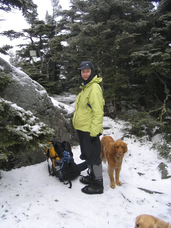 A break in the lee of the summit rocks