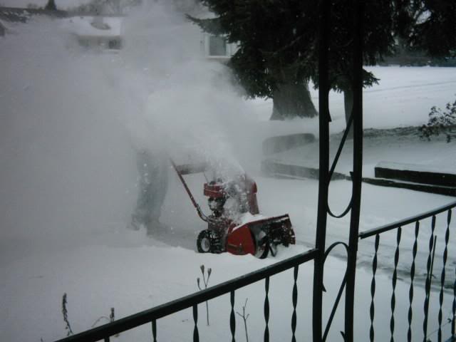 snowblowin2_2-1 3-07