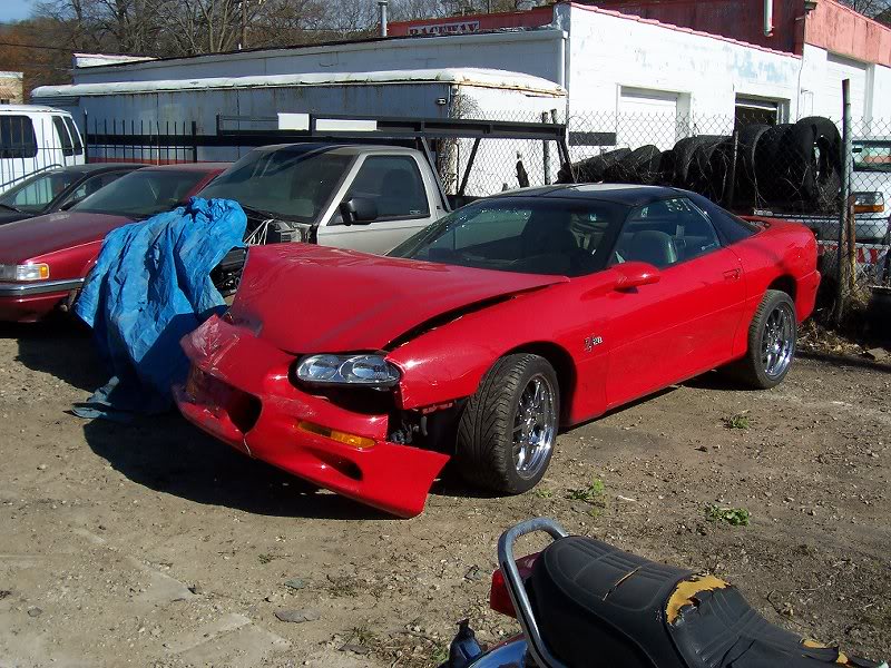 wreck and trans am 004