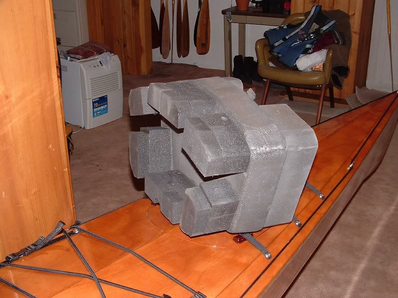 Bulkhead footbrace