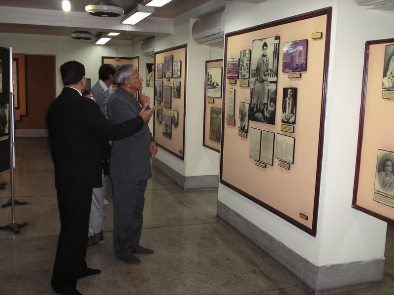 Honorable Justice R C Lahotiji visiting the exhibition ...