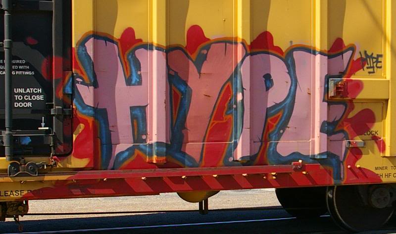 IMGP3522 "HYPE" GRAFFITI