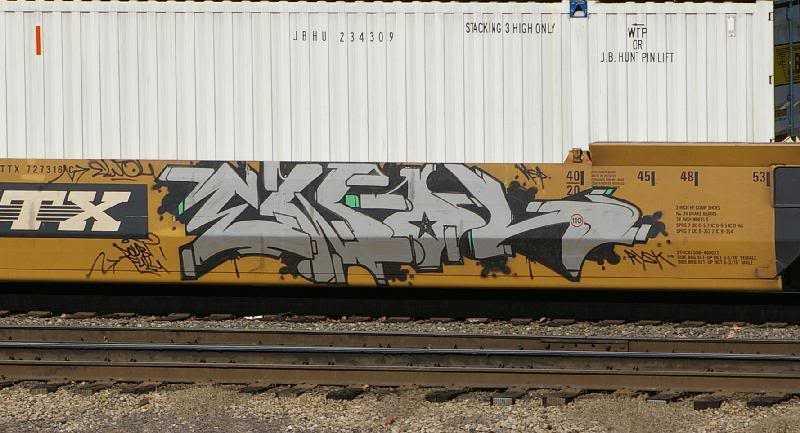 IMGP3556 GRAFFITI QA