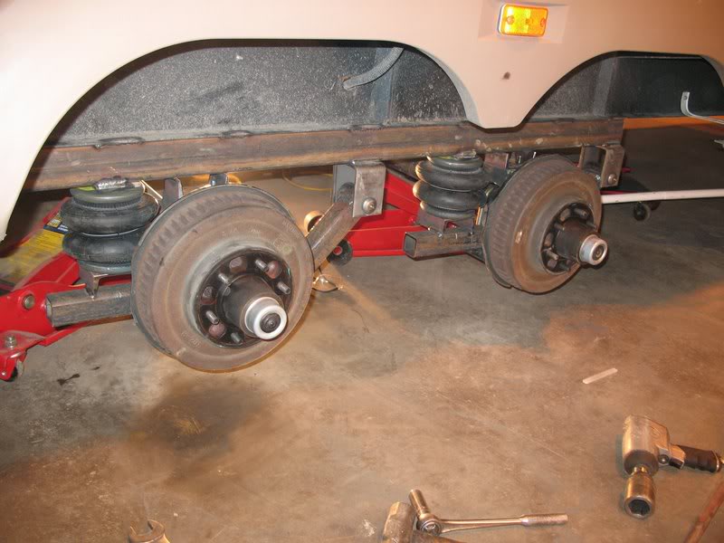 Trailer air suspension 009